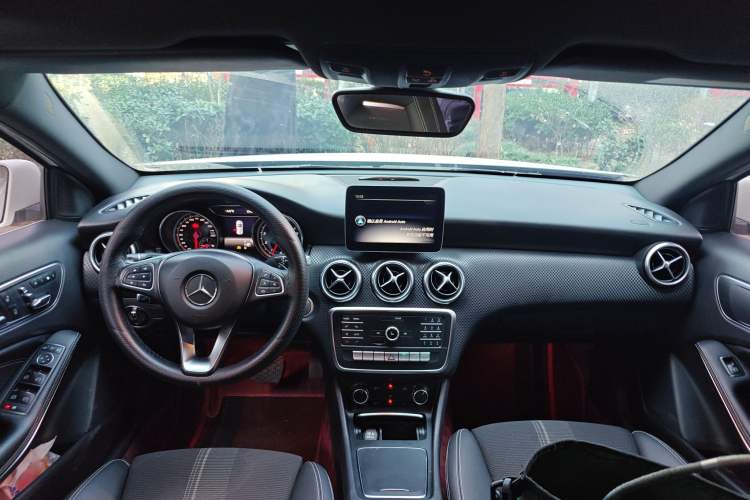 Used Mercedes-Benz A-Class 2018 A 200 Fashion Model Interior 2