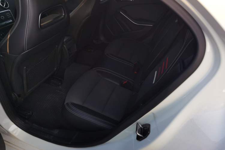 Used Mercedes-Benz A-Class 2018 A 200 Dynamic Edition Interior 4