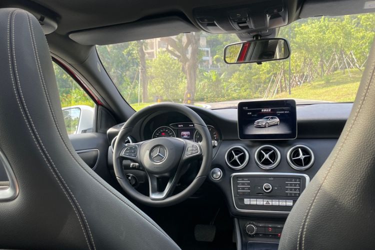 Used Mercedes-Benz A-Class 2018 A 200 Dynamic Edition Interior 8
