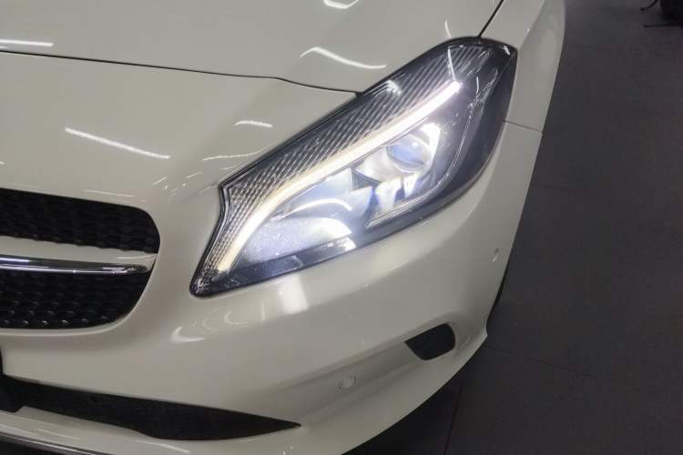 Used Mercedes-Benz A-Class 2018 A 200 Dynamic Edition Left Front Headlight