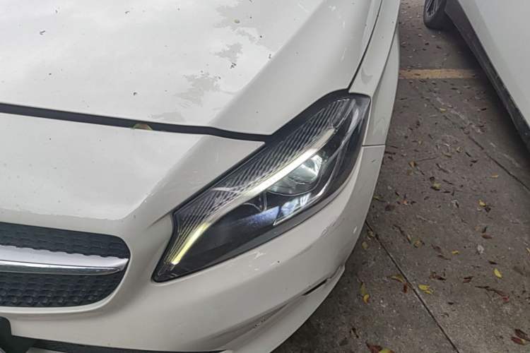 Used Mercedes-Benz A-Class 2018 A 200 Fashion Model Left Front Headlight