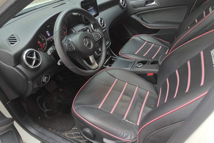 Used Mercedes-Benz A-Class 2018 A 200 Dynamic Edition Left Front Seat