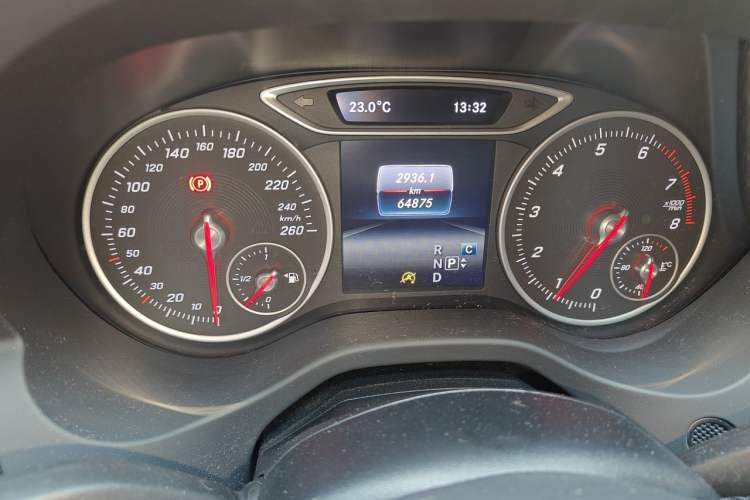 Used Mercedes-Benz A-Class 2018 A 200 Dynamic Edition Odometer Close Up