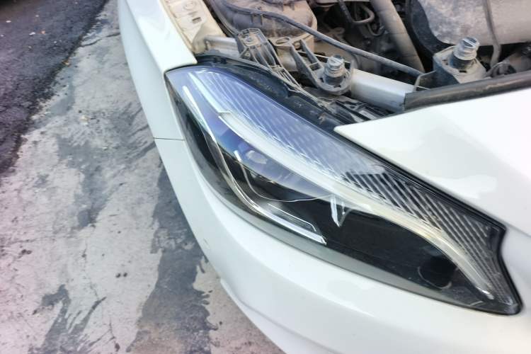 Used Mercedes-Benz A-Class 2018 A 200 Dynamic Edition Right Front Headlight