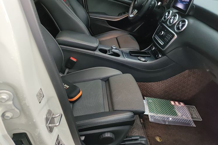 Used Mercedes-Benz A-Class 2018 A 200 Dynamic Edition Right Front Seat