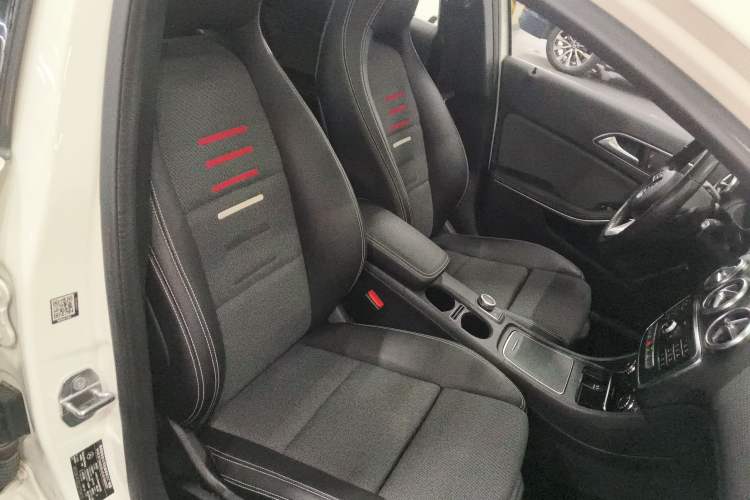 Used Mercedes-Benz A-Class 2018 A 200 Dynamic Edition Right Front Seat