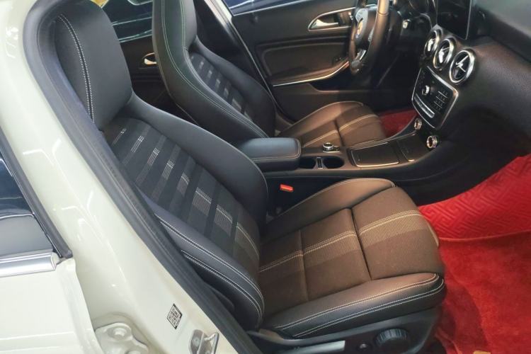 Used Mercedes-Benz A-Class 2018 A 200 Fashion Model Right Front Seat