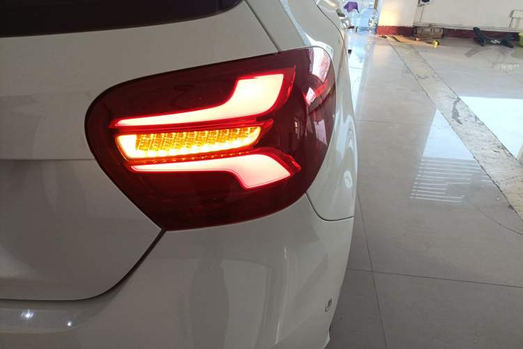 Used Mercedes-Benz A-Class 2018 A 200 Fashion Model Right Rear Taillight