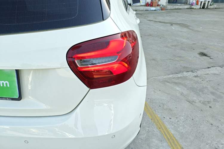 Used Mercedes-Benz A-Class 2018 A 200 Fashion Model Right Rear Taillight