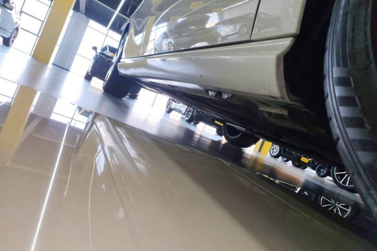 Used Mercedes-Benz A-Class 2018 A 200 Fashion Model Right Side Sill