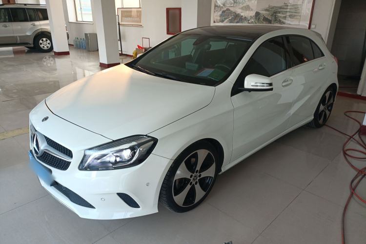 Ojetý Mercedes-Benz A-Class 2018 A 200 Fashion Model Guazi used car, China used car export, Used car for sale, Used  cars, Cheapest cars for sale