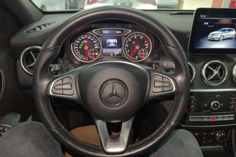 Used Mercedes-Benz A-Class 2018 A 200 Dynamic Edition Steering Wheel