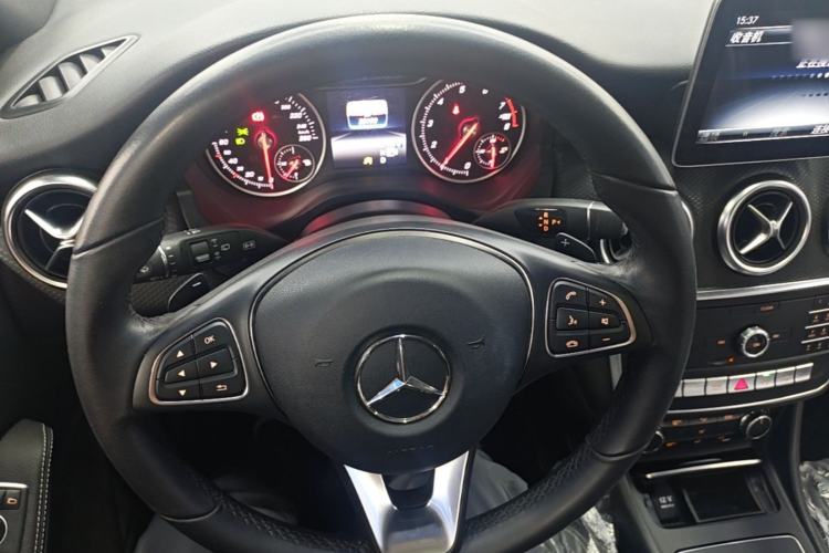 Used Mercedes-Benz A-Class 2018 A 200 Dynamic Edition Steering Wheel