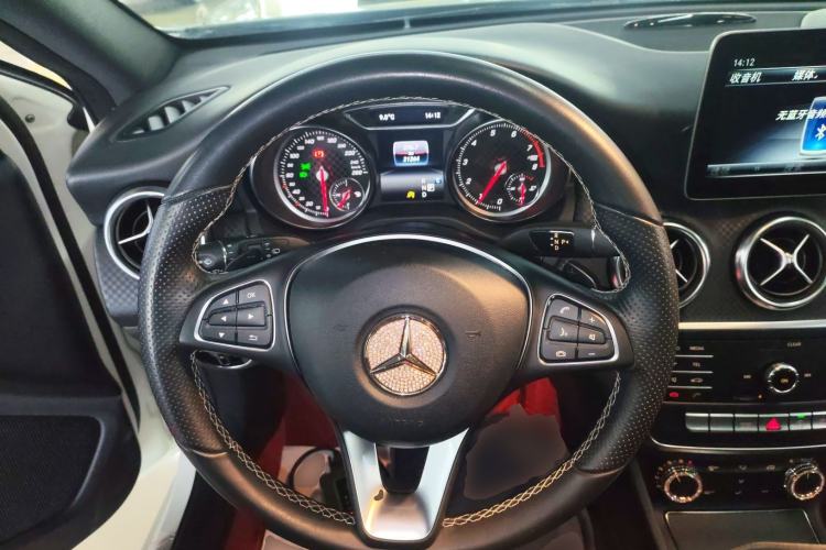 Used Mercedes-Benz A-Class 2018 A 200 Fashion Model Steering Wheel