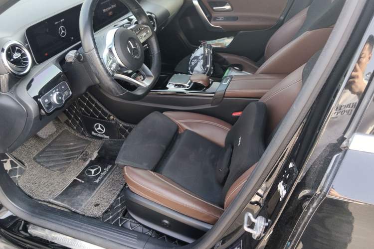 Used Mercedes-Benz A-Class 2019 Restyled A 200 L Sport Sedan Driver Seat