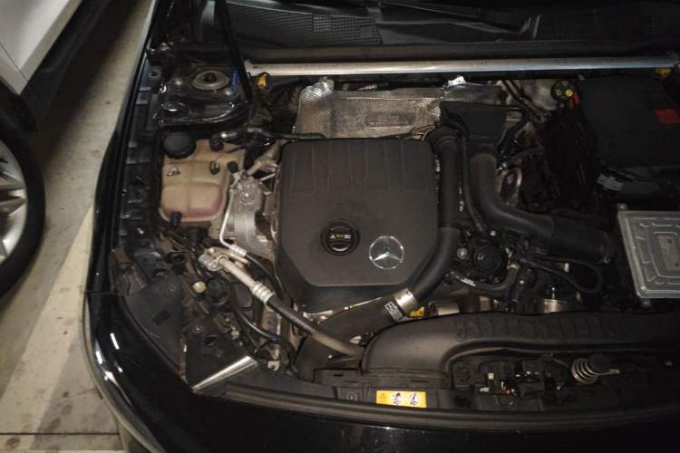 Used Mercedes-Benz A-Class 2019 Restyled A 200 L Sport Sedan Engine Bay Right
