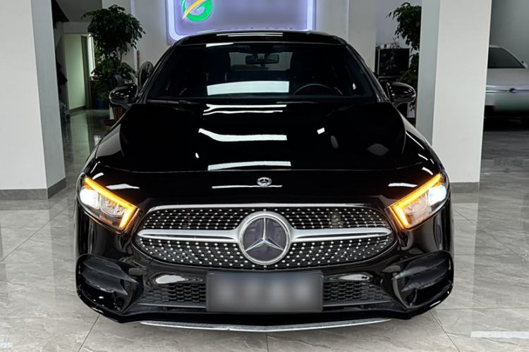 Used Mercedes-Benz A-Class 2019 A 200 L Sport Sedan Exterior 1
