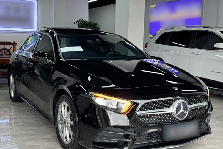 Used Mercedes-Benz A-Class 2019 A 200 L Sport Sedan Exterior 2