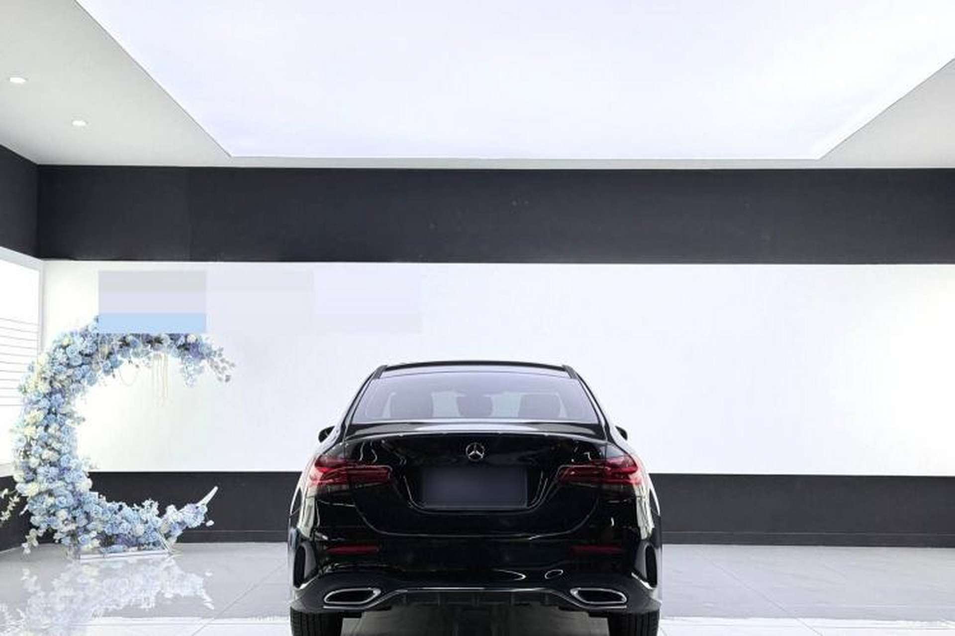Used Mercedes-Benz A-Class 2019 A 180 L Sport Sedan Exterior 4