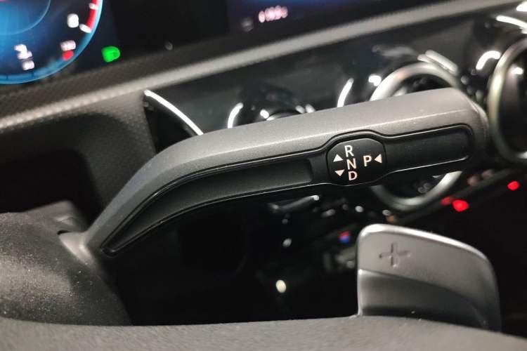 Used Mercedes-Benz A-Class 2019 Restyled A 200 L Sport Sedan Gear Lever