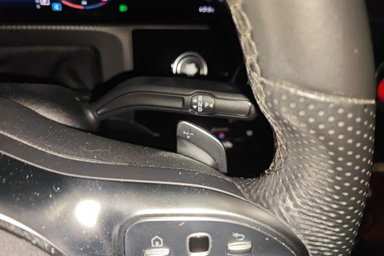 Used Mercedes-Benz A-Class 2019 Restyled A 200 L Sport Sedan Gear Lever