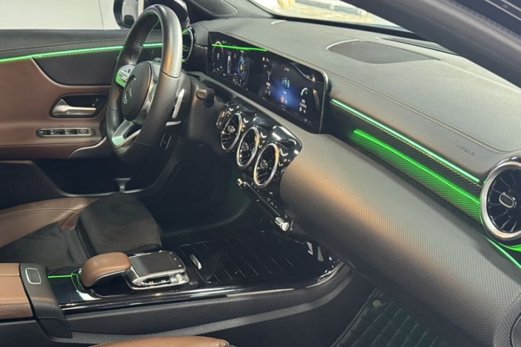 Used Mercedes-Benz A-Class 2019 A 200 L Sport Sedan Interior 1