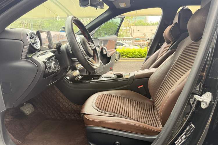 Used Mercedes-Benz A-Class 2019 A 200 L Sport Sedan Interior 2