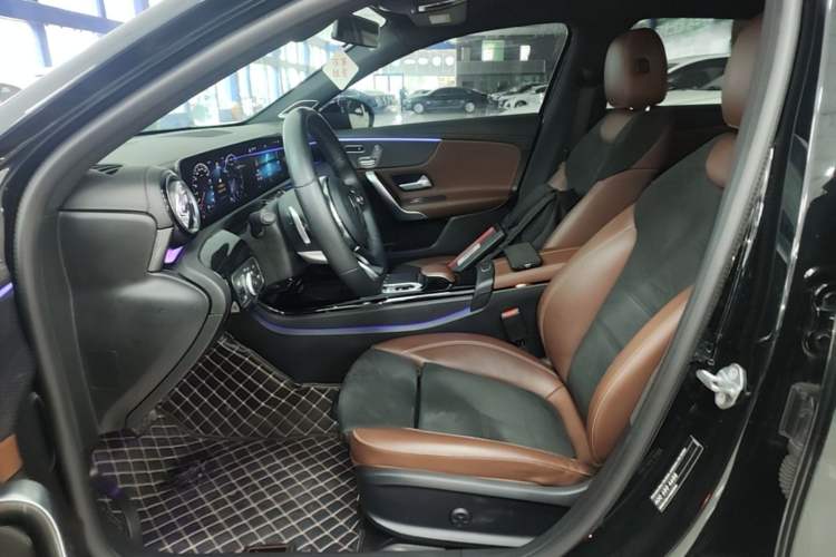 Used Mercedes-Benz A-Class 2019 A 200 L Sport Sedan Left Front Seat