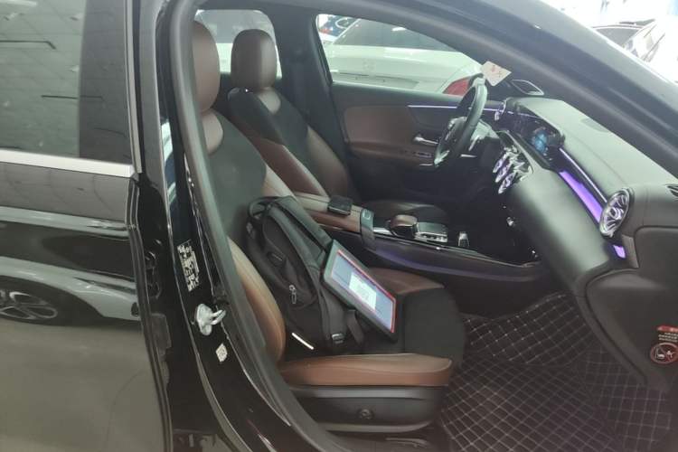 Used Mercedes-Benz A-Class 2019 A 200 L Sport Sedan Right Front Seat