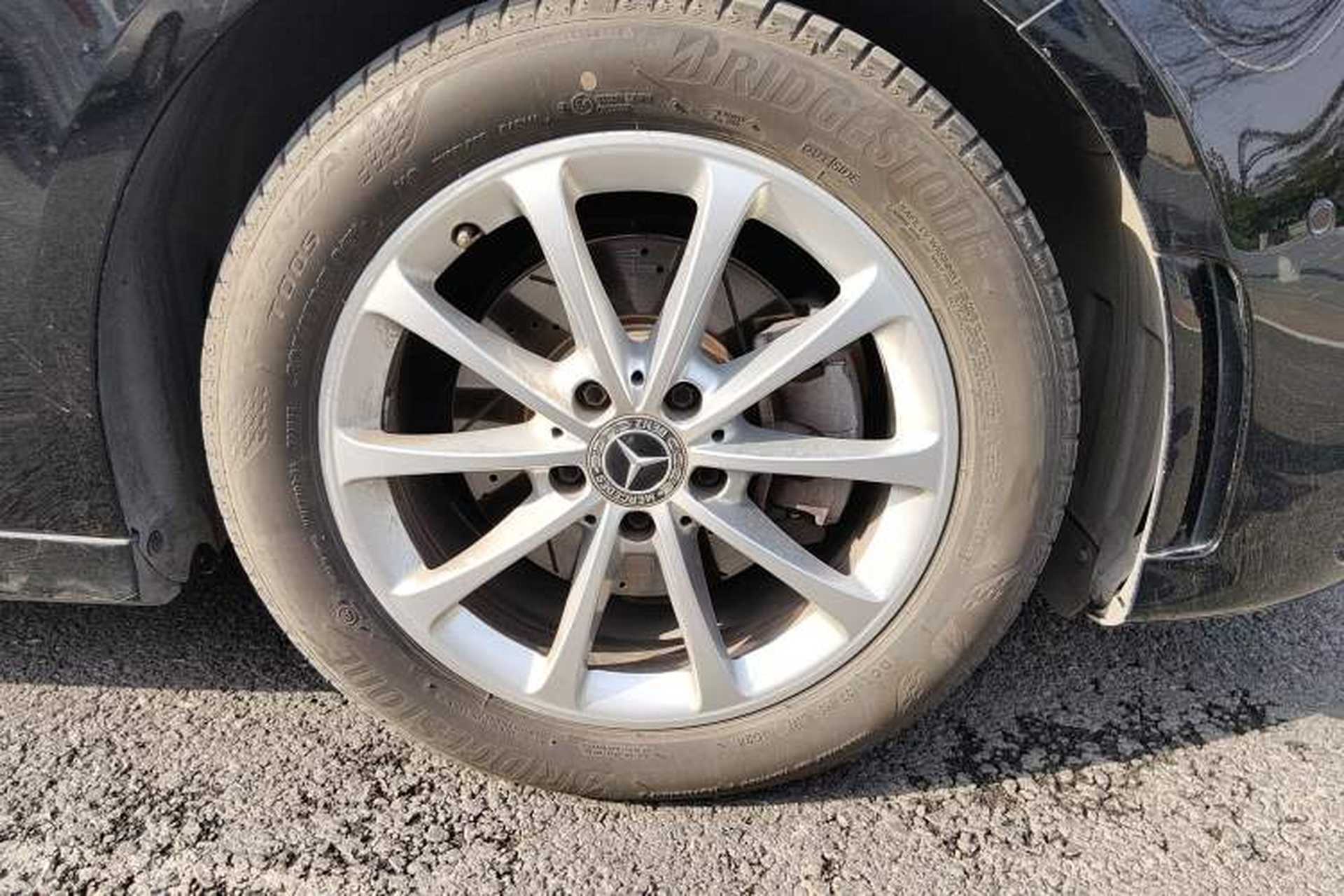Used Mercedes-Benz A-Class 2019 Restyled A 200 L Sport Sedan Right Front Wheel Hub