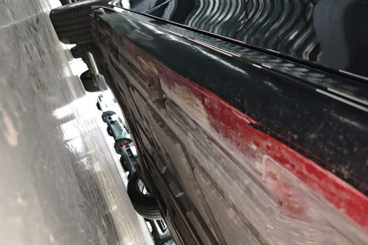 Used Mercedes-Benz A-Class 2019 Restyled A 200 L Sport Sedan Right Side Sill