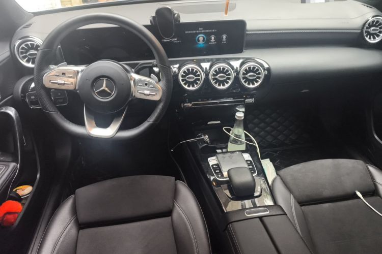 Used Mercedes-Benz A-Class 2019 Restyled A 200 L Sport Sedan Center Console