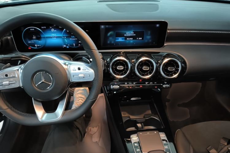 Used Mercedes-Benz A-Class 2019 Restyled A 200 L Sport Sedan Center Console