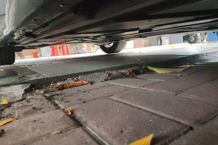 Used Mercedes-Benz A-Class 2019 A 200 L Chassis Front Right