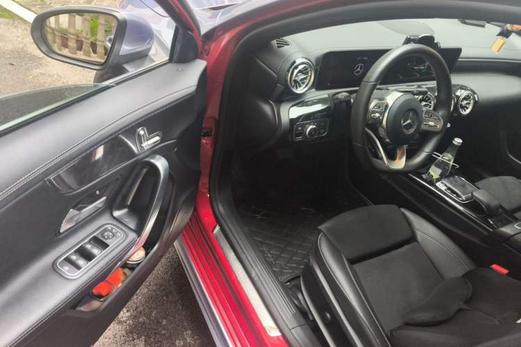 Used Mercedes-Benz A-Class 2019 Restyled A 200 L Sport Sedan Driver Seat
