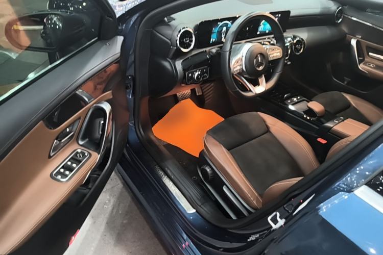 Used Mercedes-Benz A-Class 2019 A 180 L Sport Sedan Driver Seat
