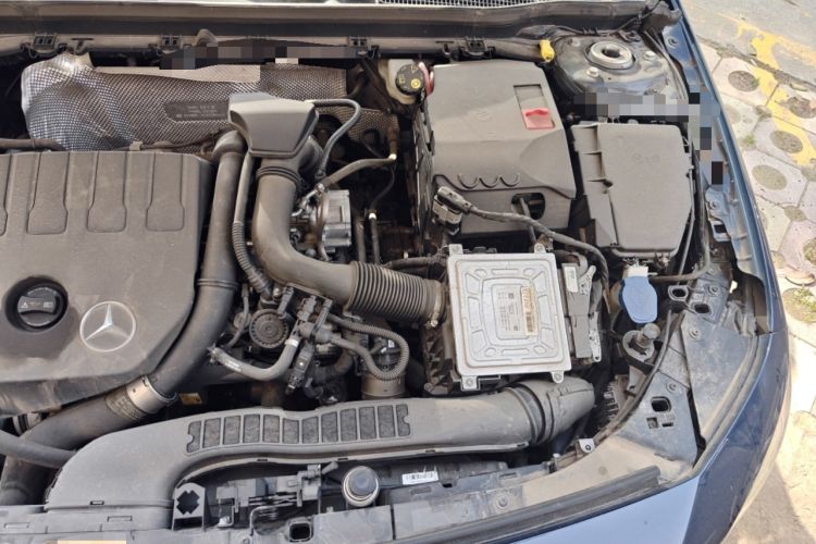 Used Mercedes-Benz A-Class 2019 Restyled A 200 L Sport Sedan Engine Bay Left