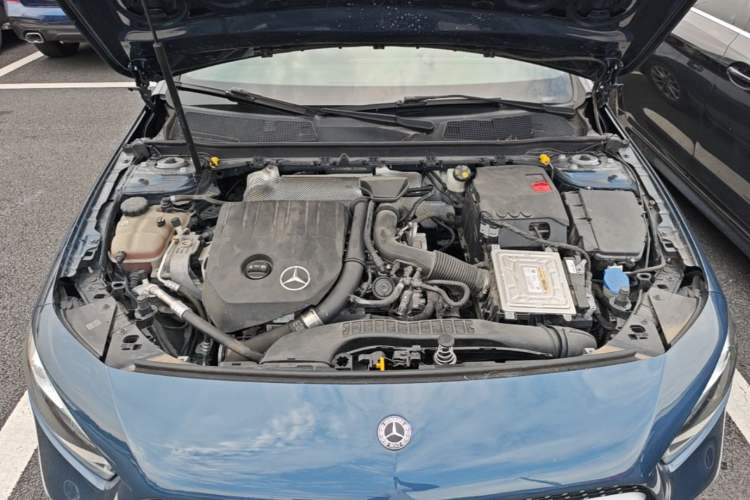 Used Mercedes-Benz A-Class 2019 Restyled A 200 L Sport Sedan Engine Bay
