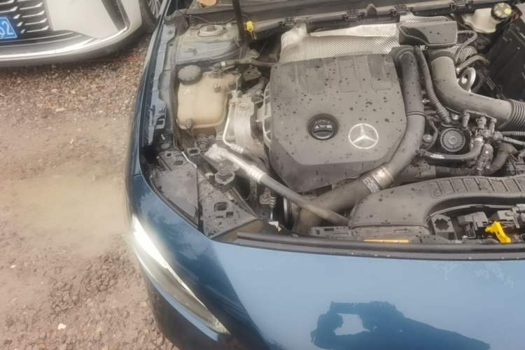 Used Mercedes-Benz A-Class 2019 A 200 L Sport Sedan Engine Bay Right