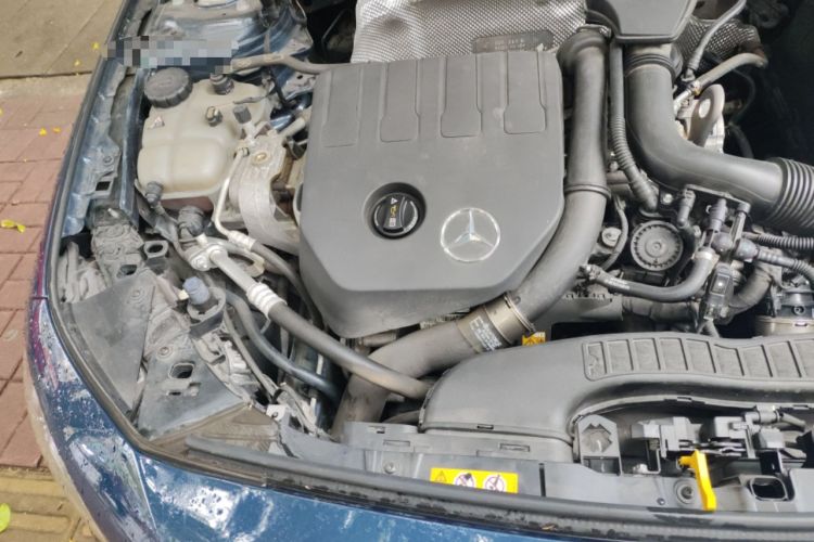 Used Mercedes-Benz A-Class 2019 A 200 L Engine Bay Right
