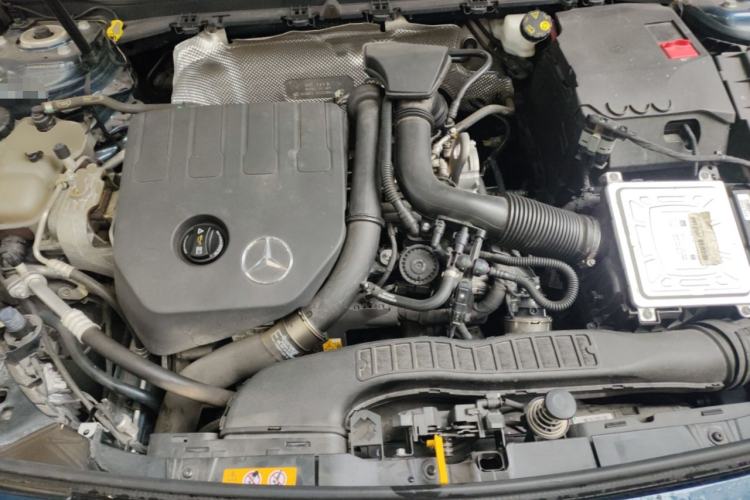 Used Mercedes-Benz A-Class 2019 A 200 L Engine Bay