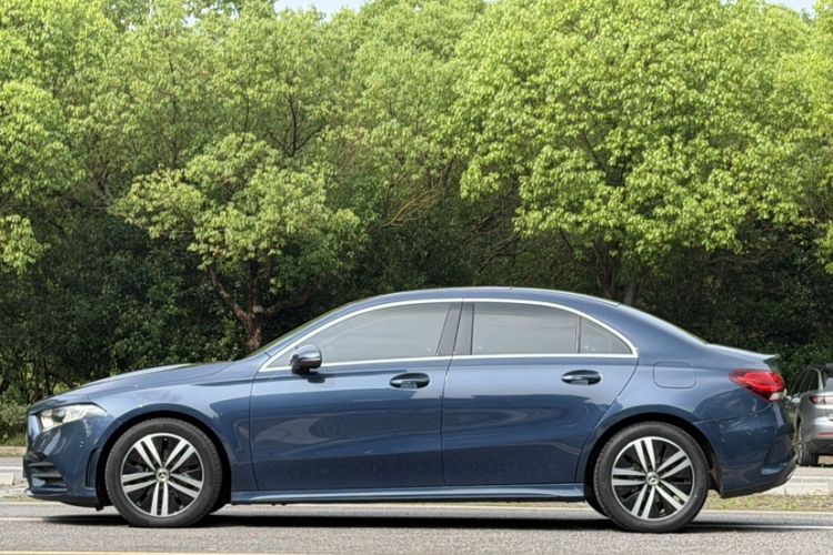 Used Mercedes-Benz A-Class 2019 A 180 L Sport Sedan Exterior 1