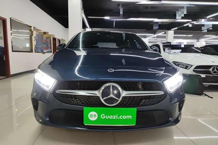 Used Mercedes-Benz A-Class 2019 A 200 Dynamic Edition Exterior 1