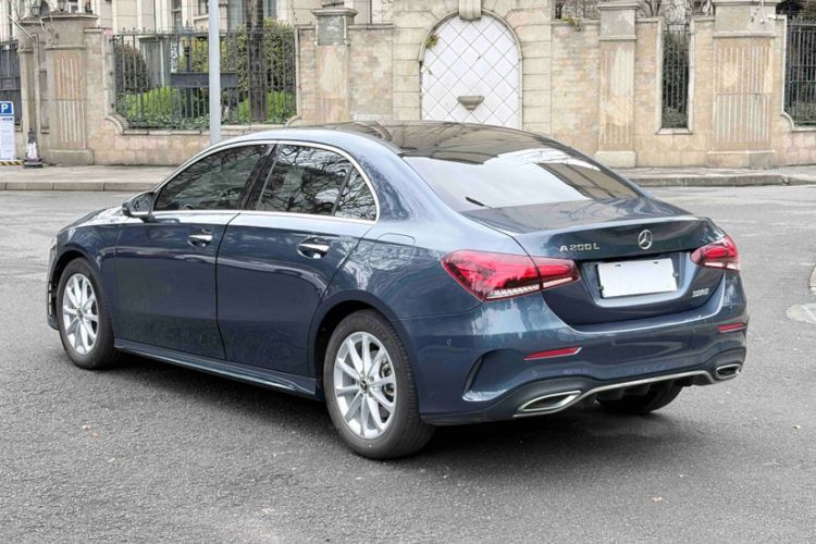 Used Mercedes-Benz A-Class 2019 A 200 L Sport Sedan Exterior 4