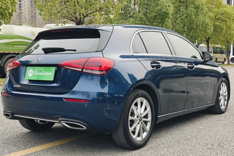 Used Mercedes-Benz A-Class 2019 A 200 Fashion Model Exterior 5