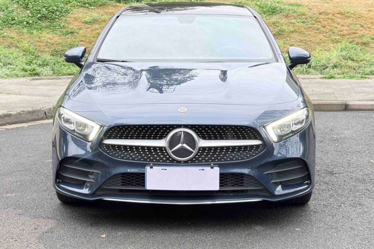 Used Mercedes-Benz A-Class 2019 A 200 L Sport Sedan Exterior 5