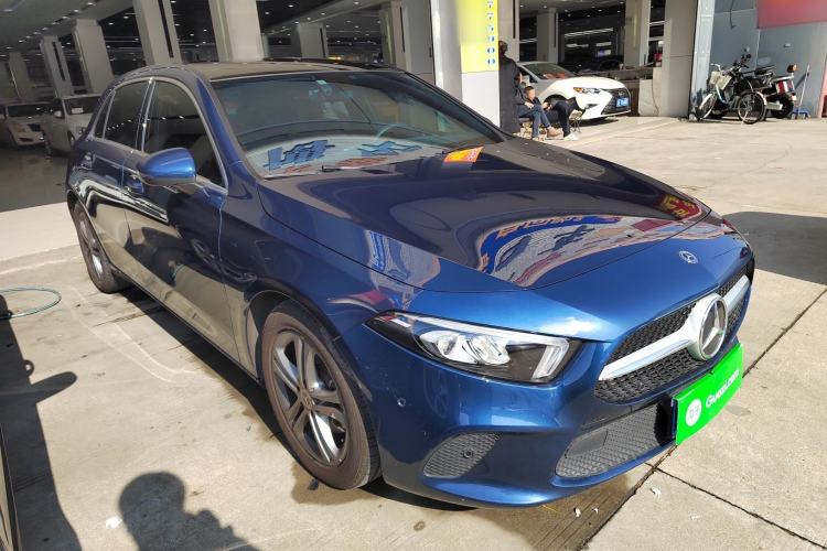 Used Mercedes-Benz A-Class 2019 A 200 Dynamic Edition Front Right 45 Deg