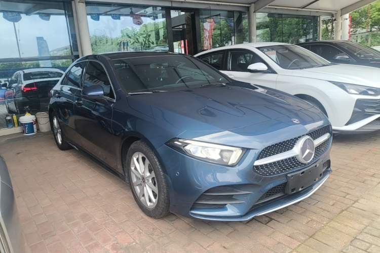 Used Mercedes-Benz A-Class 2019 A 200 L Sport Sedan Front Right 45 Deg