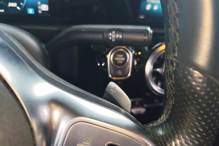 Used Mercedes-Benz A-Class 2019 A 180 L Sport Sedan Gear Lever