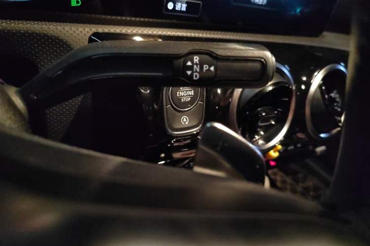 Used Mercedes-Benz A-Class 2019 A 200 L Sport Sedan Gear Lever